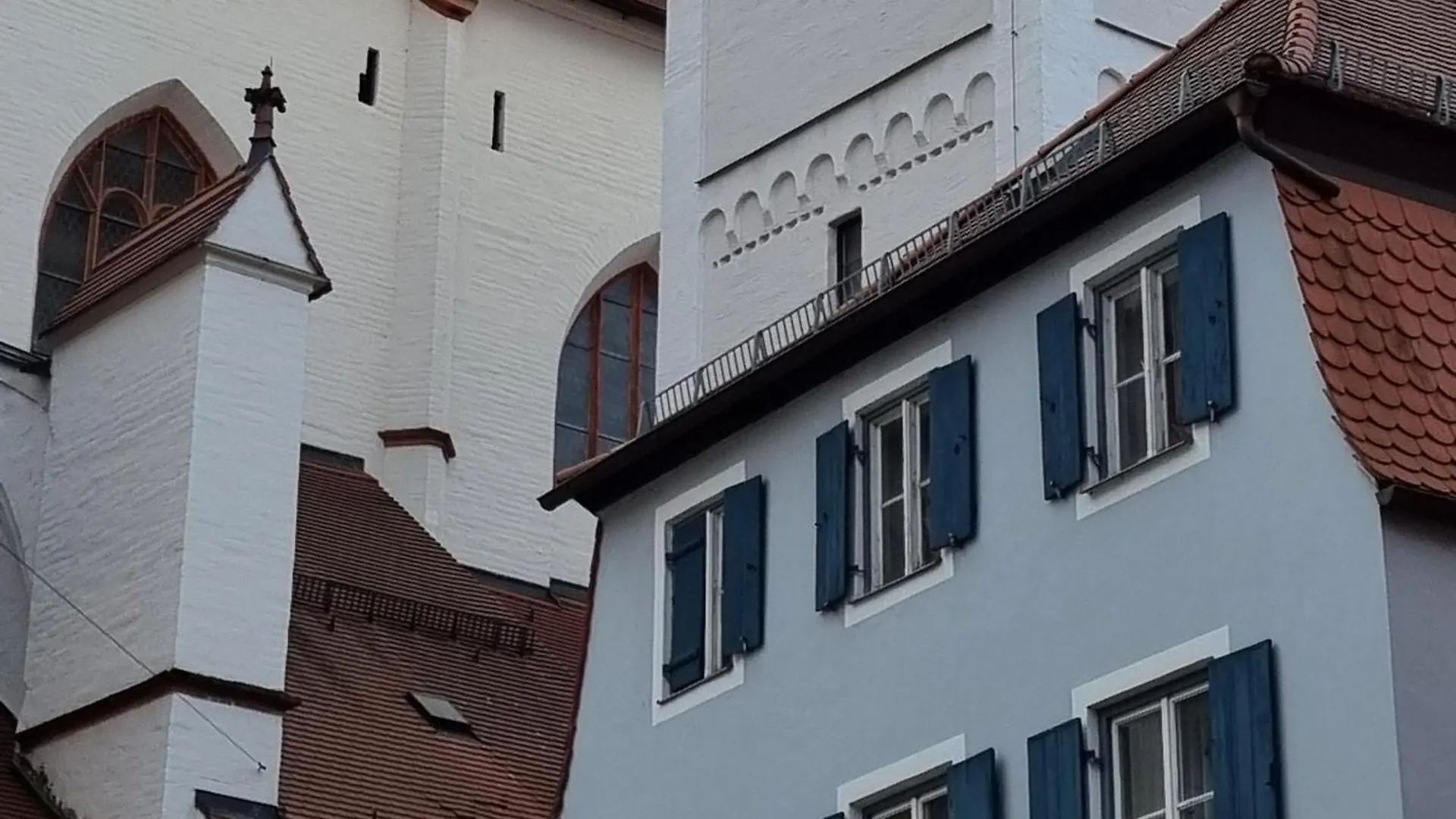 Altstadtwohnung Modern Red Landsberg am Lech